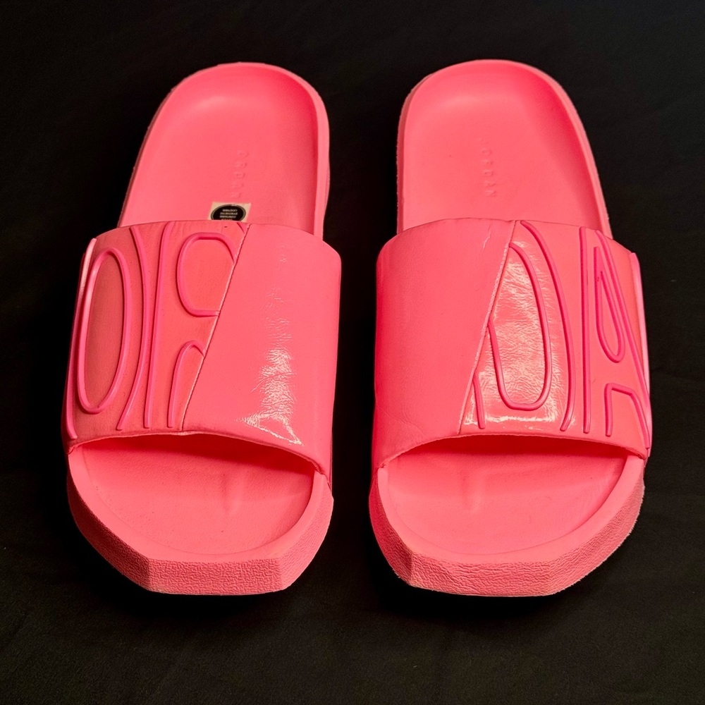 Jordan Nola Slide Sandals in Sunset Pulse size 9